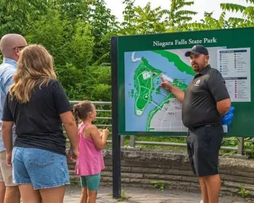 Niagara Falls full-day tour with American and Canadian sides