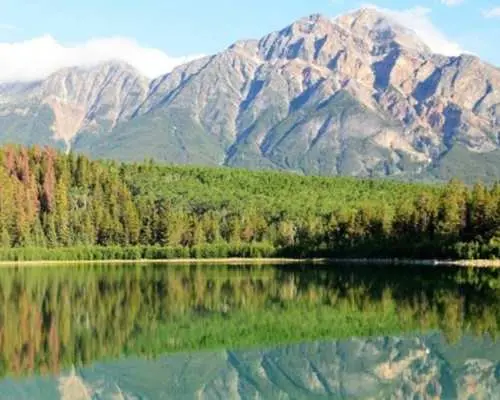 Self-Guided Driving Tour of Jasper National Park