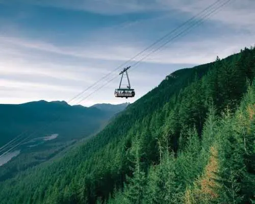 北岸山區之旅，含卡皮拉諾吊橋