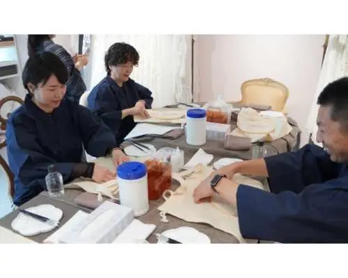 [Tokyo, Aoyama] Tokyo Hand-Painted Yuzen Dyeing Experience Workshop (No need to bring anything)