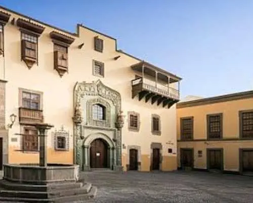 Day trip to Las Palmas de Gran Canaria from the South