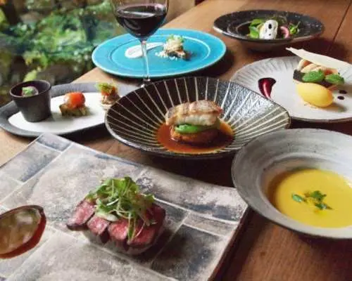 【京都・祇園】舞妓さんと一緒にお座敷「昼食」プラン　フレンチ料理コース　個室貸切プラン