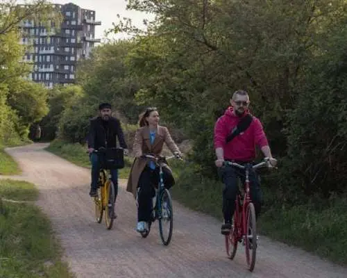 Copenhagen architecture and sustainability bike tour