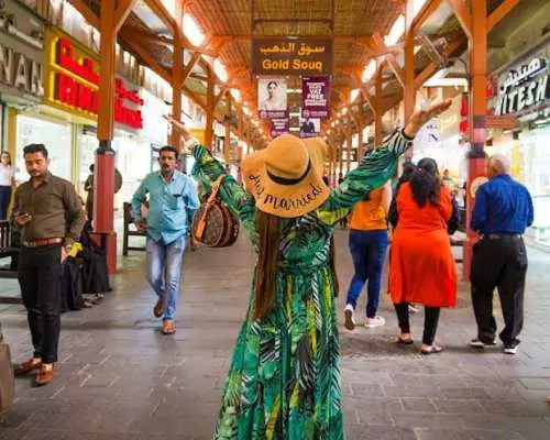 Old Dubai Walking Tour with Water Taxi Ride and Snacks