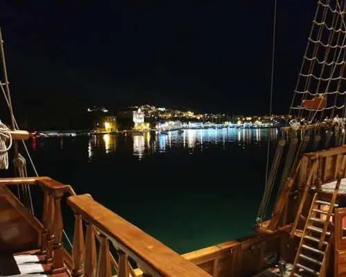 Karaka cruise transfer from Dubrovnik old port to Gruž new port