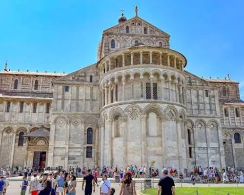 Florence and Pisa Full Day Tour from Milan