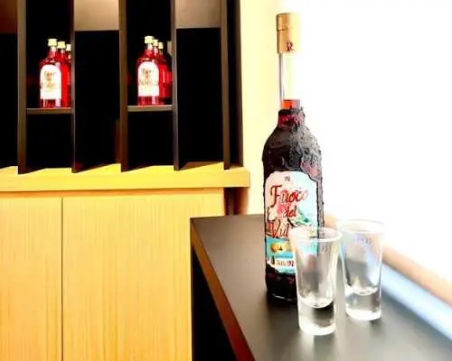 Etna liquor tasting tour