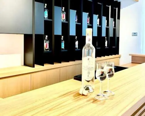 Etna liquor tasting tour