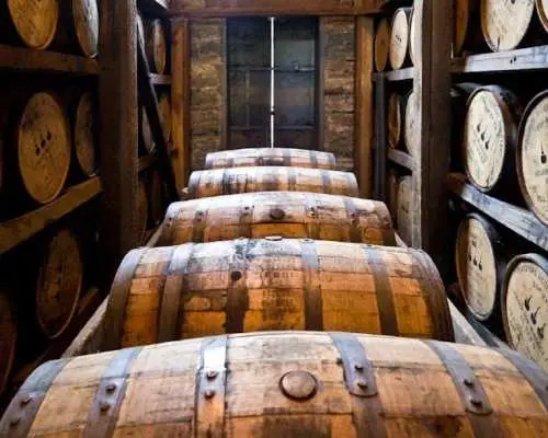 Etna liquor tasting tour
