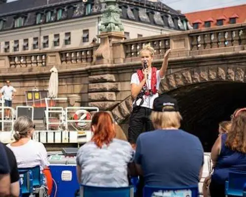 Hop-On Hop-Off Boat Tour in Gothenburg