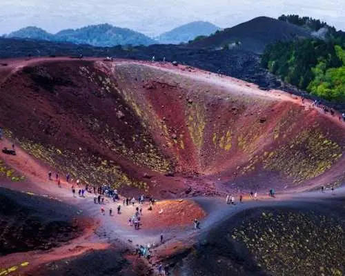 Etna Park and Taormina tour