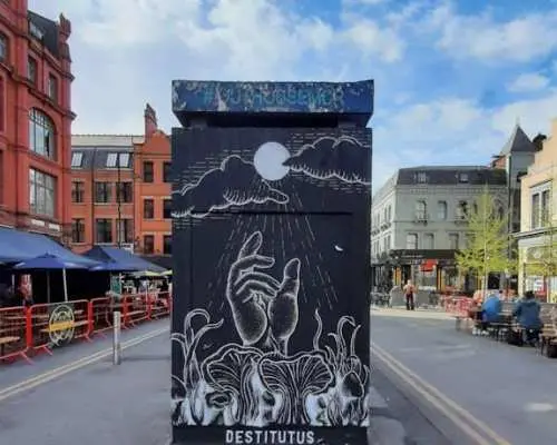 Tour the highlights of Manchester with a city exploration game