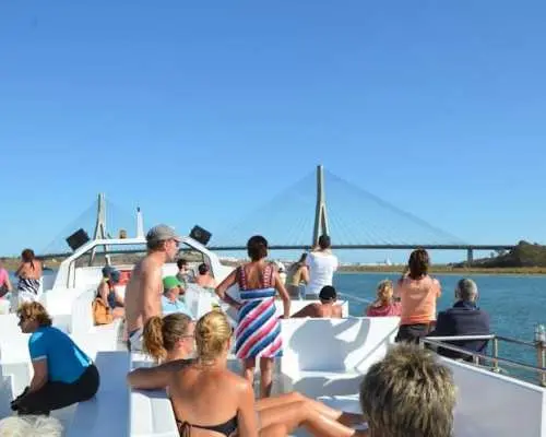 Guadiana River cruise with barbecue