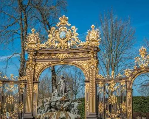 Nancy city highlights walking tour with a local guide