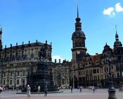 Guided Sightseeing Walking tour in Dresden