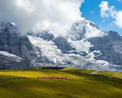 Private day trip to Interlaken and Jungfraujoch from Lucerne