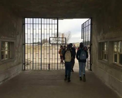 Sachsenhausen Concentration Camp Tour by Private Vehicle