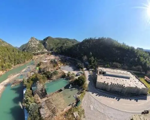 Alara River 4x4 tour with dinner and a show
