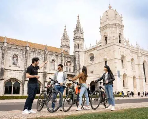 Lisbon bike tour, Tagus cruise and helicopter flight
