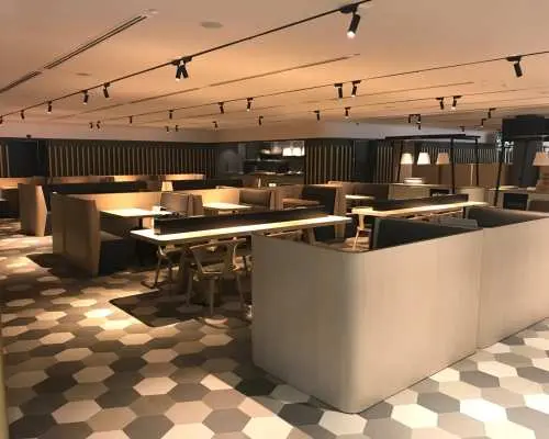 新加坡樟宜機場4號航廈 Blossom SATS & Plaza Premium Lounge 貴賓休息室