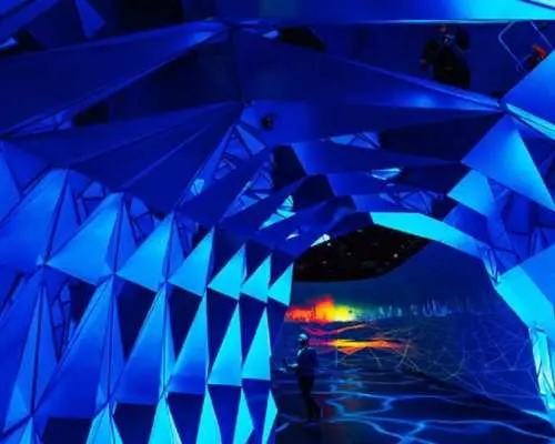 COMBO: Dubai Frame + Dubai Garden Glow: Dinosaur Park and Fantasy Park Tickets