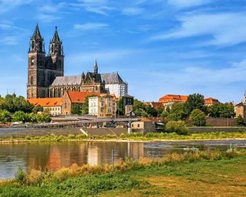 Magdeburg city highlights walking tour with a local guide