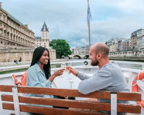 Seine River Cruise by Vedettes De Paris