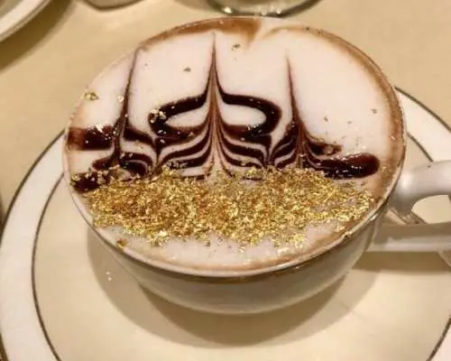 Tham quan Qasr Al Watan và thưởng thức cappuccino vàng tại Emirates Palace.