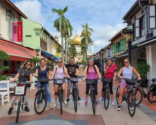 Singapore Historical Cycling Tour