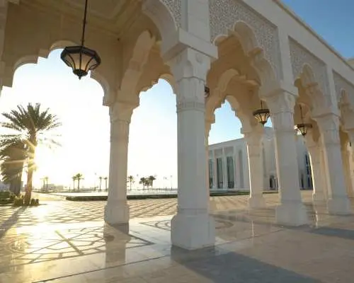 COMBO: SeaWorld Abu Dhabi + Qasr Al Watan Tickets