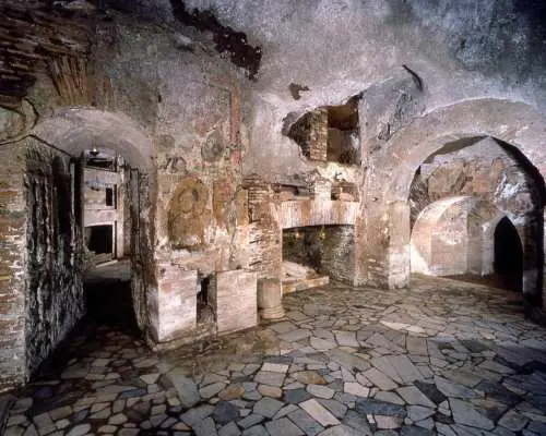 Catacombs of St. Callixtus: Guided Tour