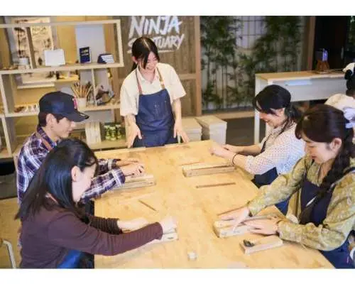[Tokyo, Asakusa] Chopstick Making Workshop (60 minutes) <Recommended for families, couples, and solo participants>
