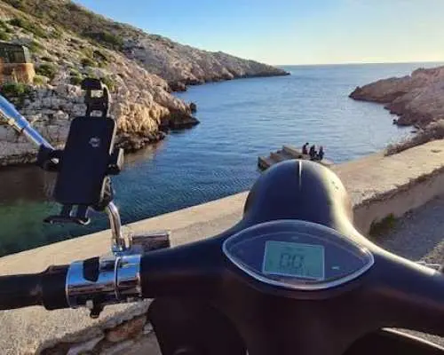 E-Motorbike rental with Virtual Guided Pack and Insurance