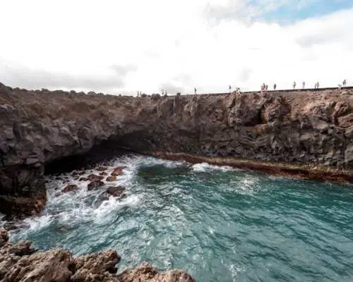 Lanzarote three-hour Can-Am Spyder tour