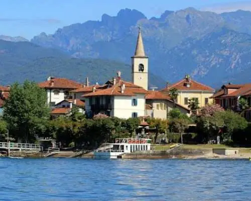 Isola Bella and Isola dei Pescatori boat transfer