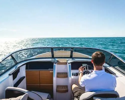Lake Como 1-Hour Luxury Sunset Tour