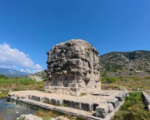 Kekova Island boat cruise with St. Nicholas Church and Limyra