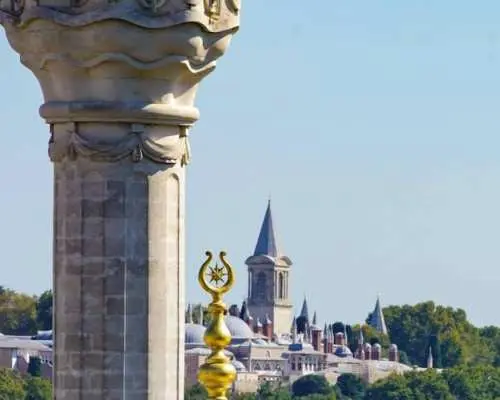 Topkapi Palace and Harem skip-the-line tickets with options