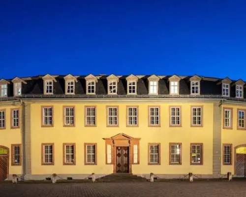Guided tour through Weimar's old town and its Classical sights