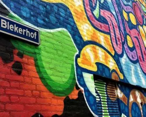 Self-guided discovery walk of Rotterdam's sights and secrets