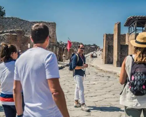 Pompeii and Sorrento full-day guided tour from Naples