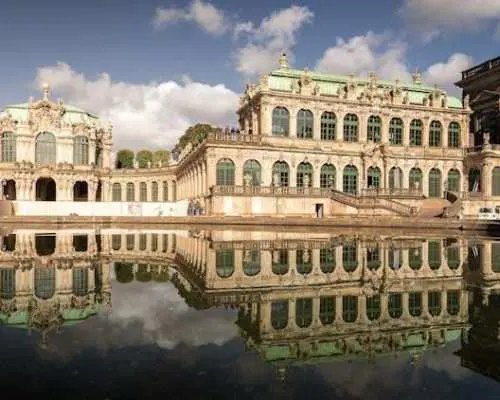Dresden's historical landmarks self-guided audio tour