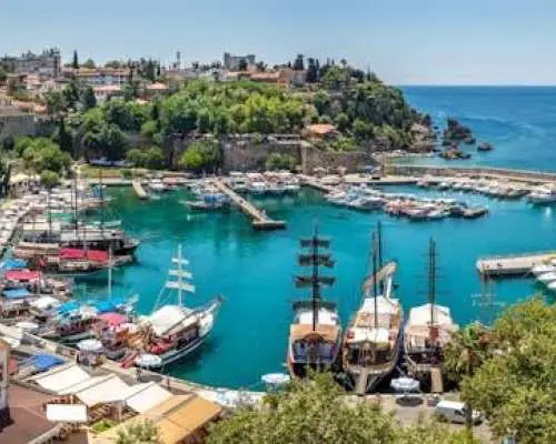 Antalya Aquarium and Old Town tour with Gold Centre visit