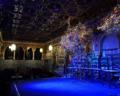 Royal Palace of Madrid guided tour and Tablao Torres Bermejas flamenco show with tapas