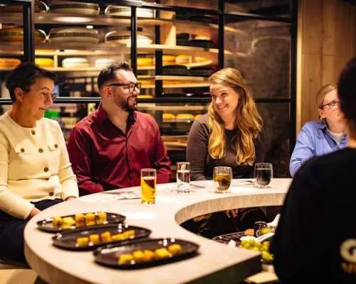 Cheese tasting at the Amsterdam Cheese Company