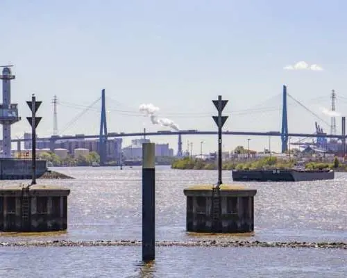 Private History Walk through Hamburg with a Local Expert