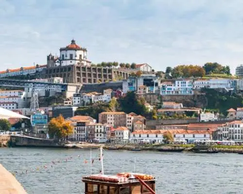 Walking tour of Porto's rich history and culture