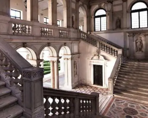 Giorgio Cini Foundation and Wood with the Vatican chapels tour with audio guide
