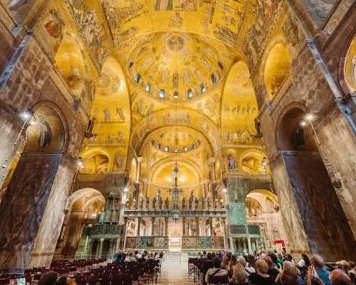 Doge’s Palace Secret Passages Tour with Casanova’s Cell & St. Mark's