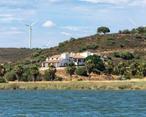 Guadiana River cruise with a barbecue